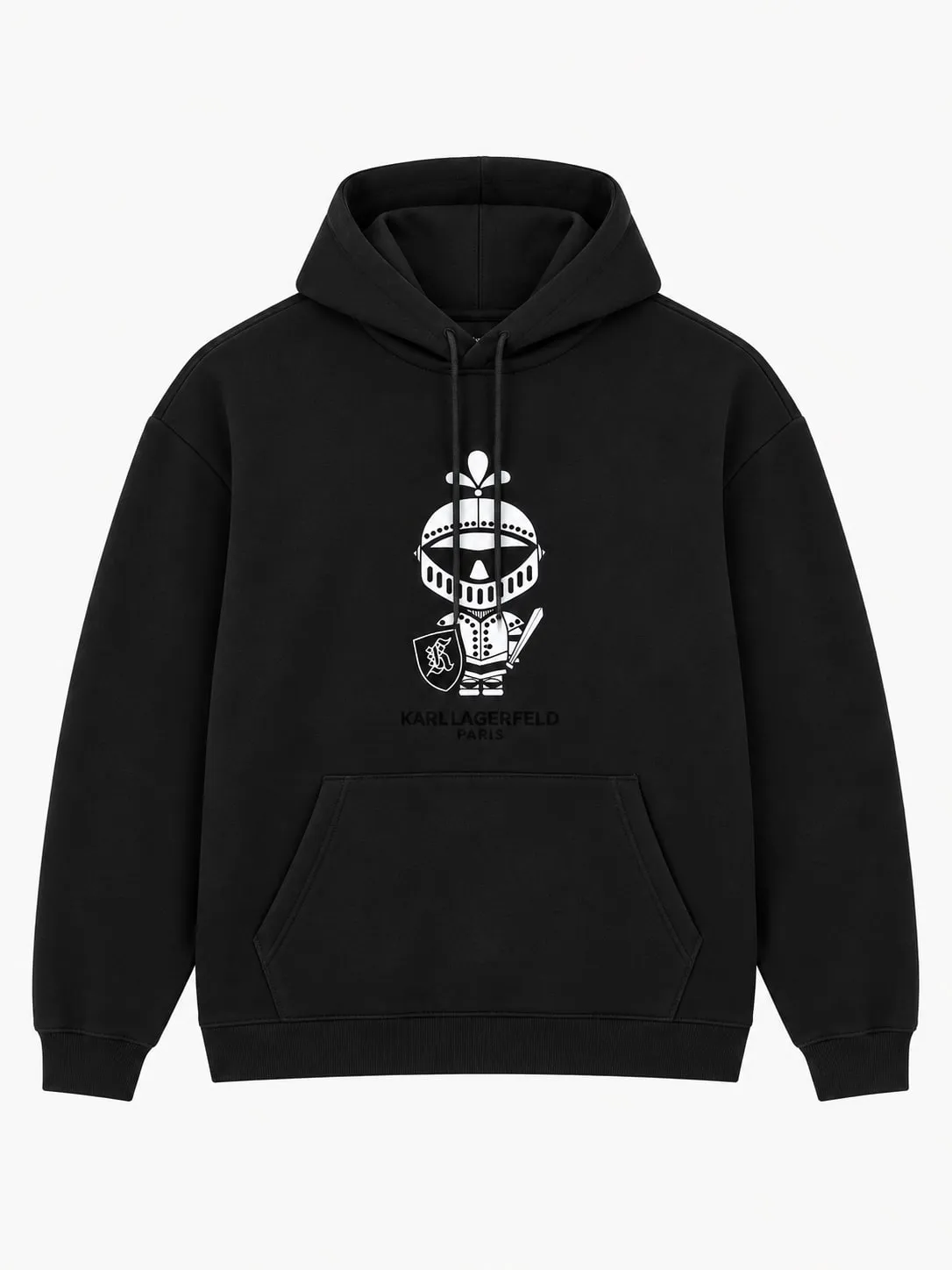 Hoodie Karl Lagerfeld negro, vista frontal de la prenda sola con capucha de cordones, bolsillo canguro y Karl con armadura de caballero, escudo y espada estampado en blanco en el pecho